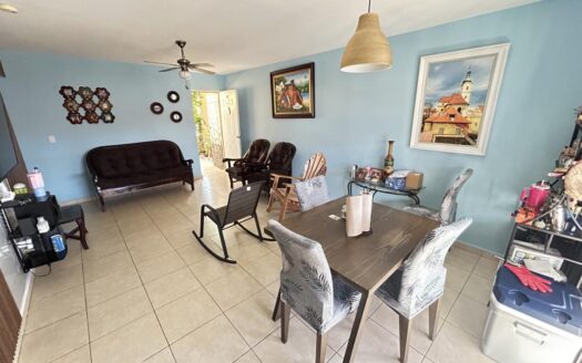 Se vende en Las Arboledas, Clusters Los Almendros, La Chorrera – MLS 21805