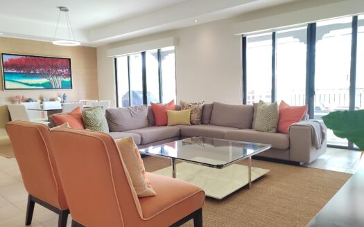 Elegante Apartamento en Buenaventura con Vista al Lago y la Naturaleza – MLS 23962