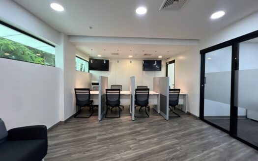 SE VENDE EDIFICIO CON AMPLIO ESTACIONAMIENTO EN SAN FRANCISCO – MLS 23729