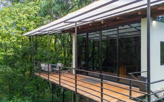 Hermosa Casa Moderna en Venta en Morrillo – Rodeada de Naturaleza – MLS 23505