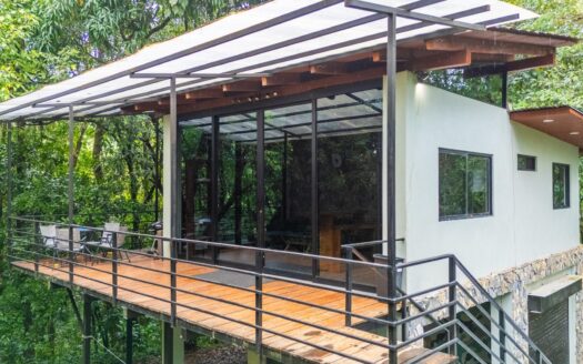 Hermosa Casa Moderna en Venta en Morrillo – Rodeada de Naturaleza – MLS 23505