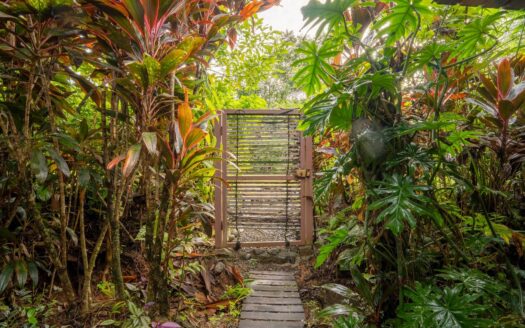 Casa Ecológica Diseñada por Arquitectos en Venta en Torio – MLS 23810