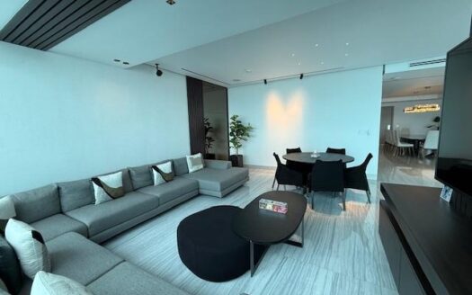 VENTA APARTAMENTO EN VITRI,LUJOSO,COMPLETAMENTE REMODELADO, FRENTA AL MAR – MLS 23992