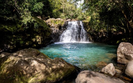 Terreno privado con cascada en venta en Caldera, Panamá – MLS 24007