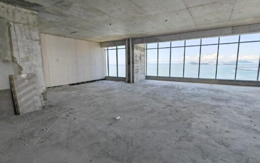 Venta de Oficina en Gris en PH Bicsa con vista al Mar en Ave. Balboa – MLS 24169