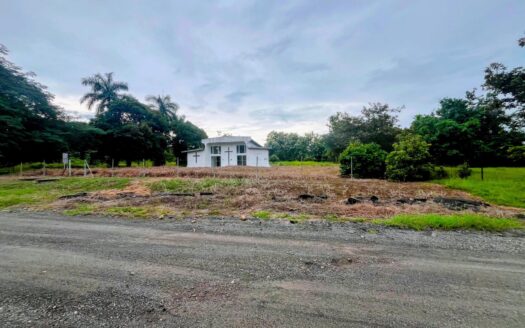 Venta de 3 lotes en Area de Playa Santa Clara – MLS 24213