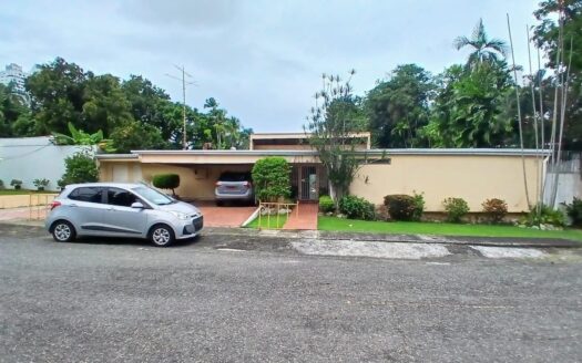 Venta de espaciosa casa en San Francisco. – MLS 24085