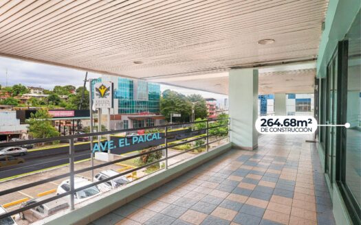 Venta de local comercial en Edison Plaza, Tumba Muerto – MLS 24345