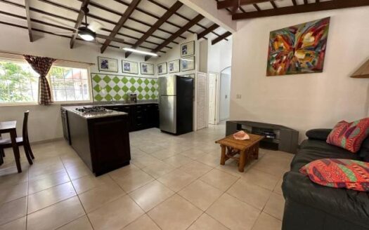 Casa para venta en el Corazón de Coronado! – MLS 17861